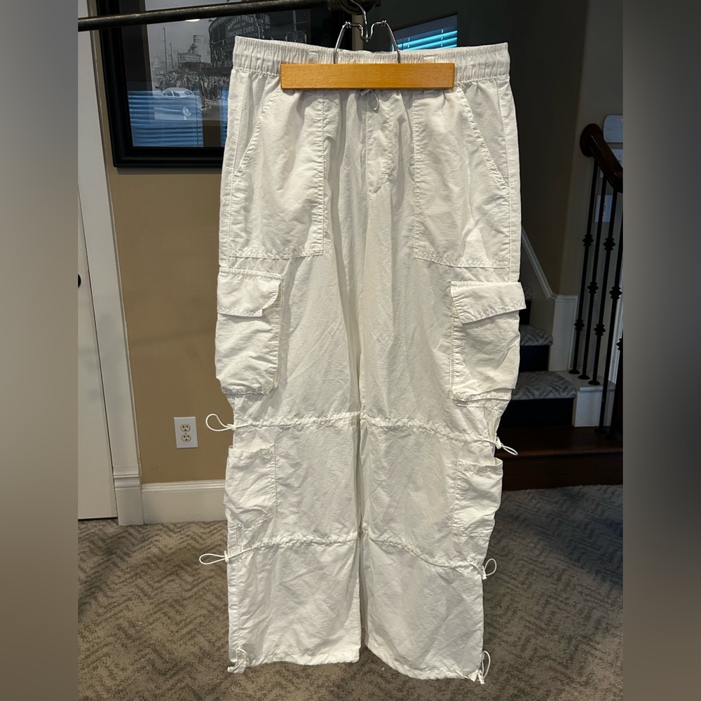 Aeropostale White Parachute Cargo Pants size S